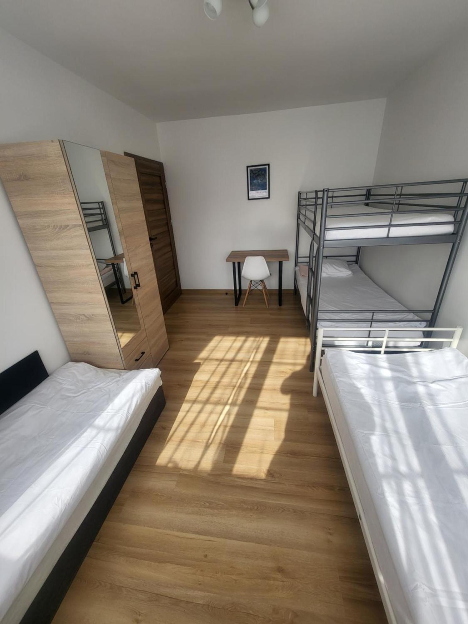 Rooms4Rest Popularna - Private Rooms For Tourists - Atr Consulting Sp, Z O,O, Varşovia Exterior foto