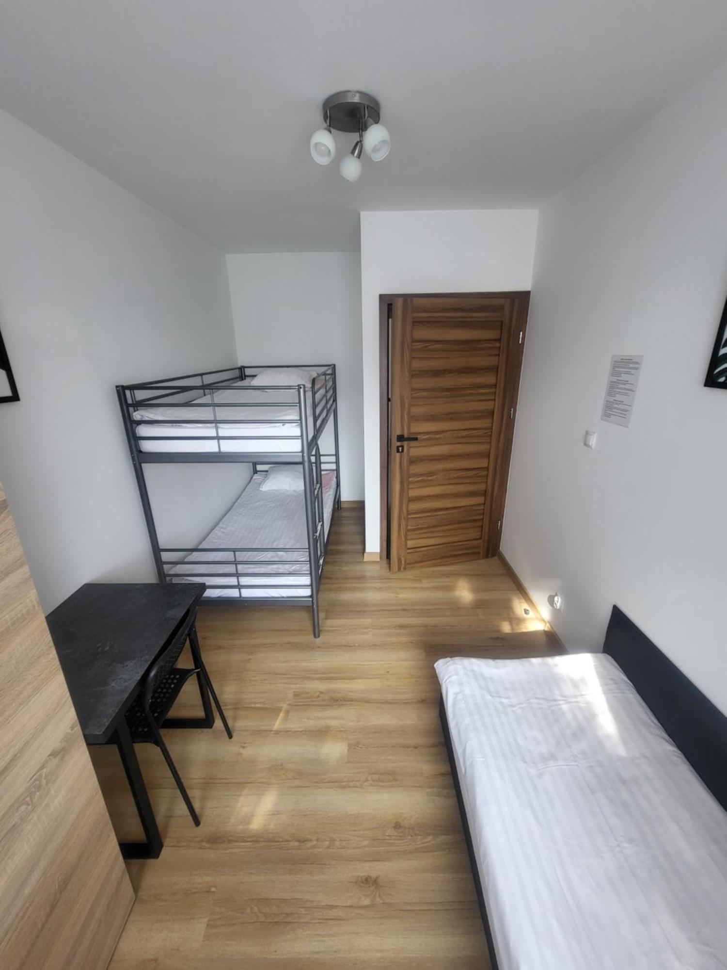 Rooms4Rest Popularna - Private Rooms For Tourists - Atr Consulting Sp, Z O,O, Varşovia Exterior foto