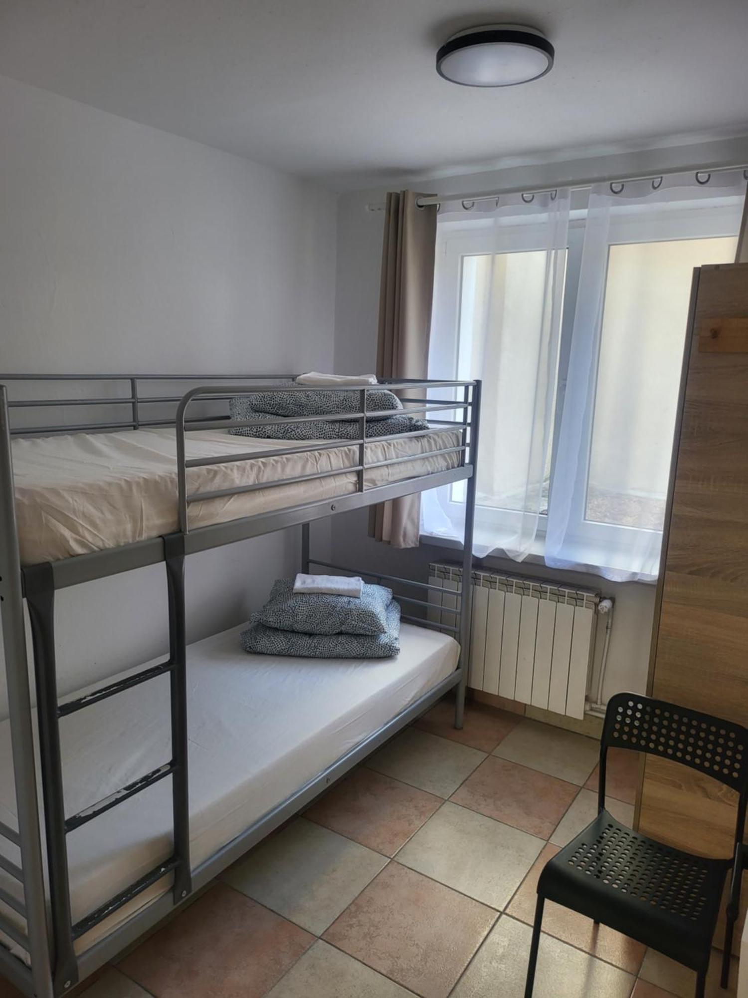 Rooms4Rest Popularna - Private Rooms For Tourists - Atr Consulting Sp, Z O,O, Varşovia Exterior foto