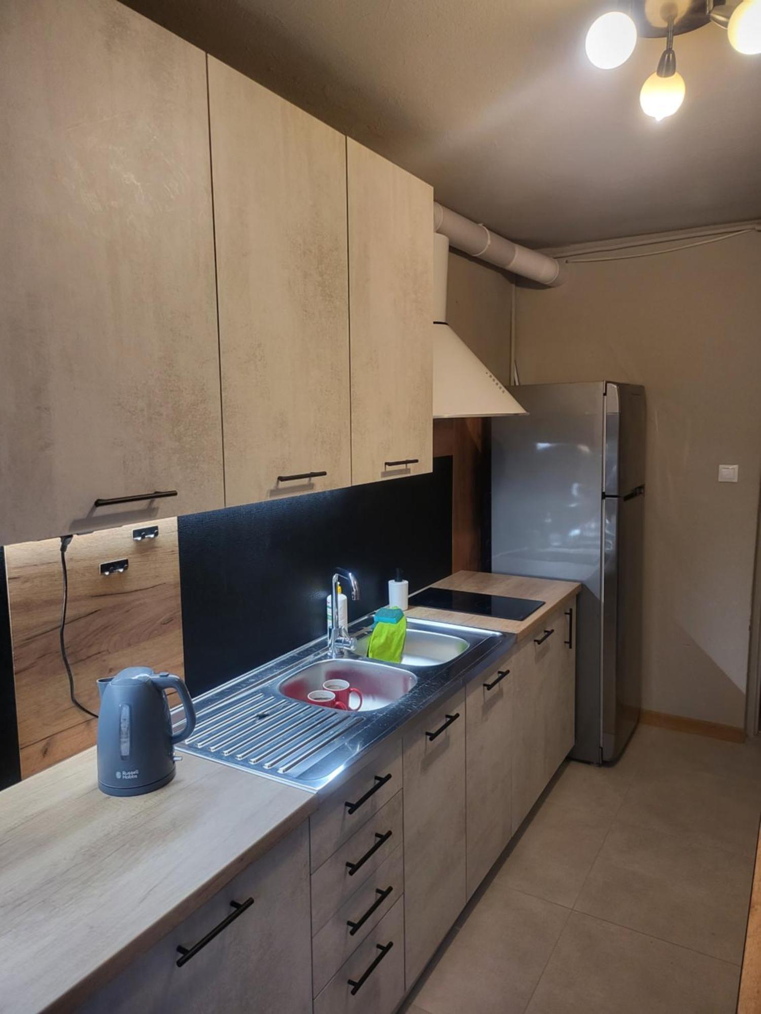 Rooms4Rest Popularna - Private Rooms For Tourists - Atr Consulting Sp, Z O,O, Varşovia Exterior foto