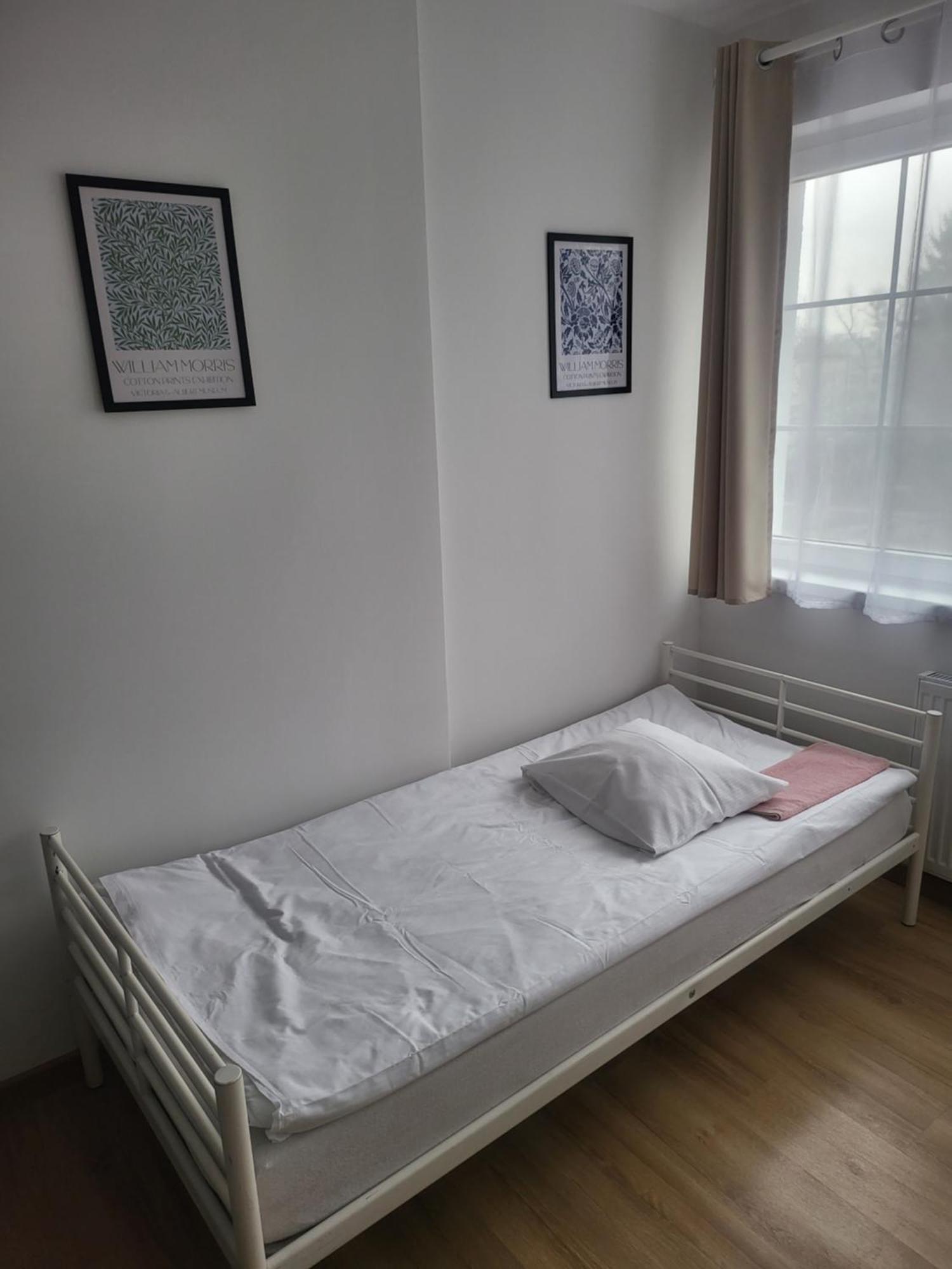 Rooms4Rest Popularna - Private Rooms For Tourists - Atr Consulting Sp, Z O,O, Varşovia Exterior foto