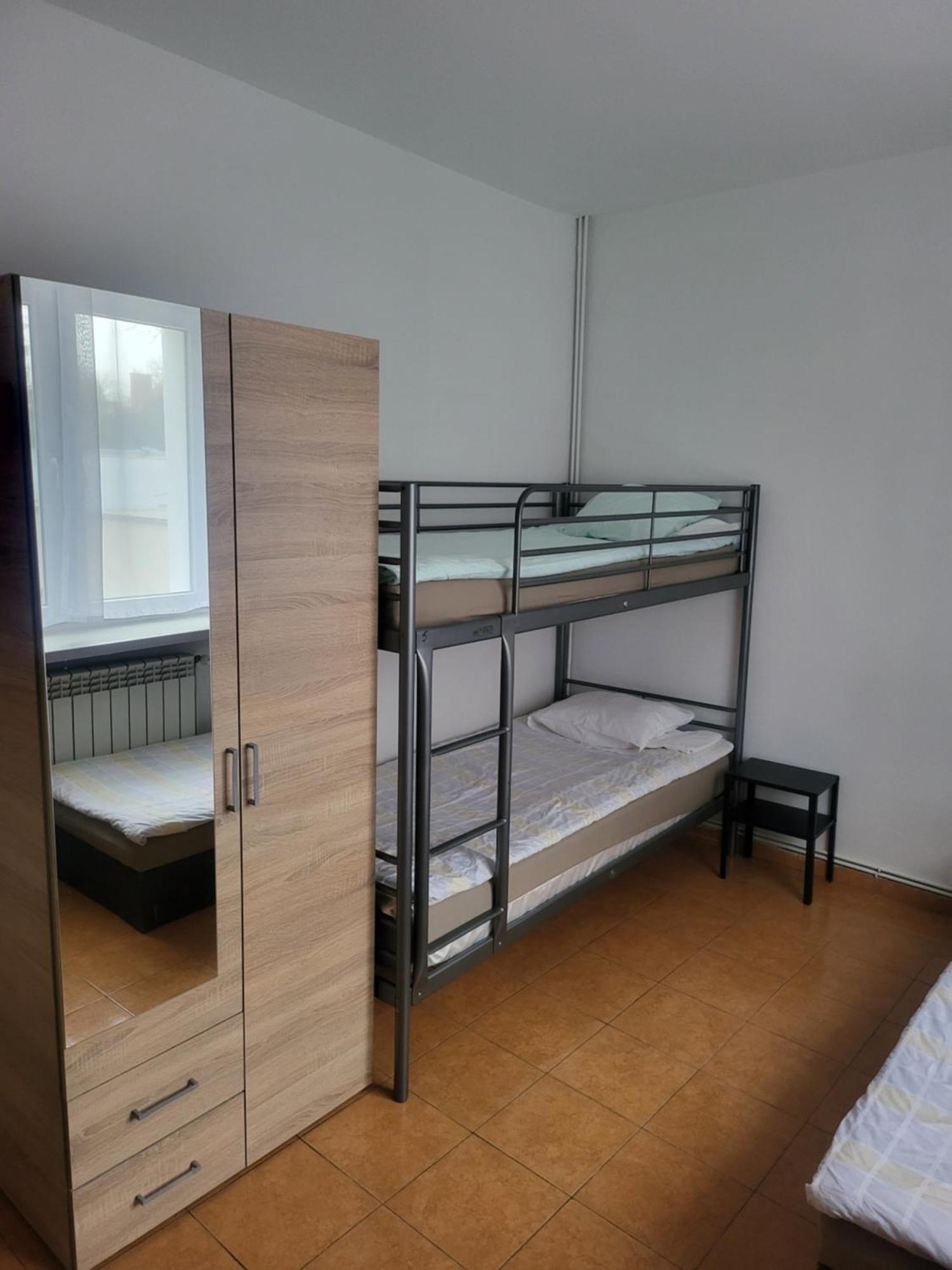 Rooms4Rest Popularna - Private Rooms For Tourists - Atr Consulting Sp, Z O,O, Varşovia Exterior foto