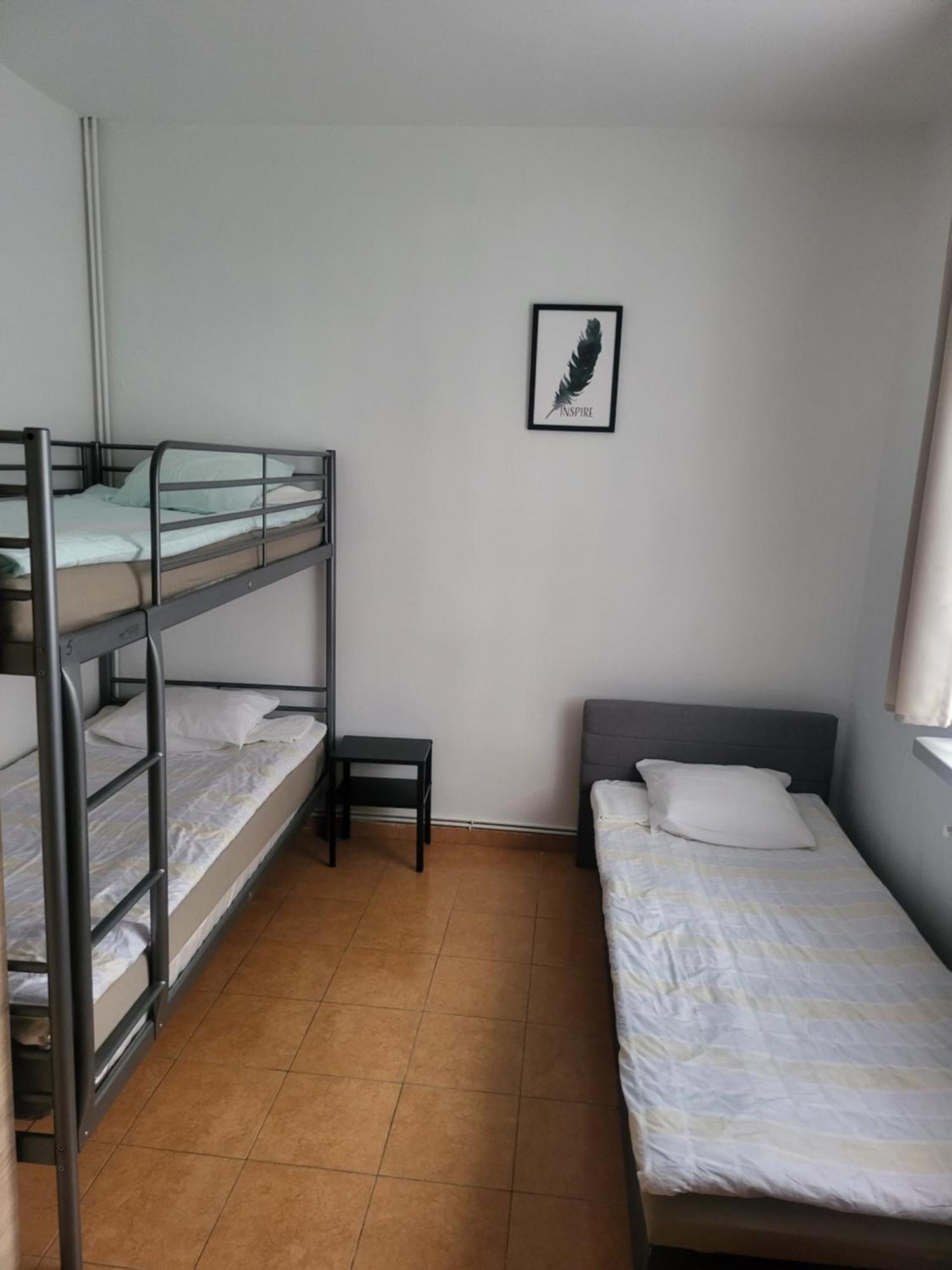 Rooms4Rest Popularna - Private Rooms For Tourists - Atr Consulting Sp, Z O,O, Varşovia Exterior foto