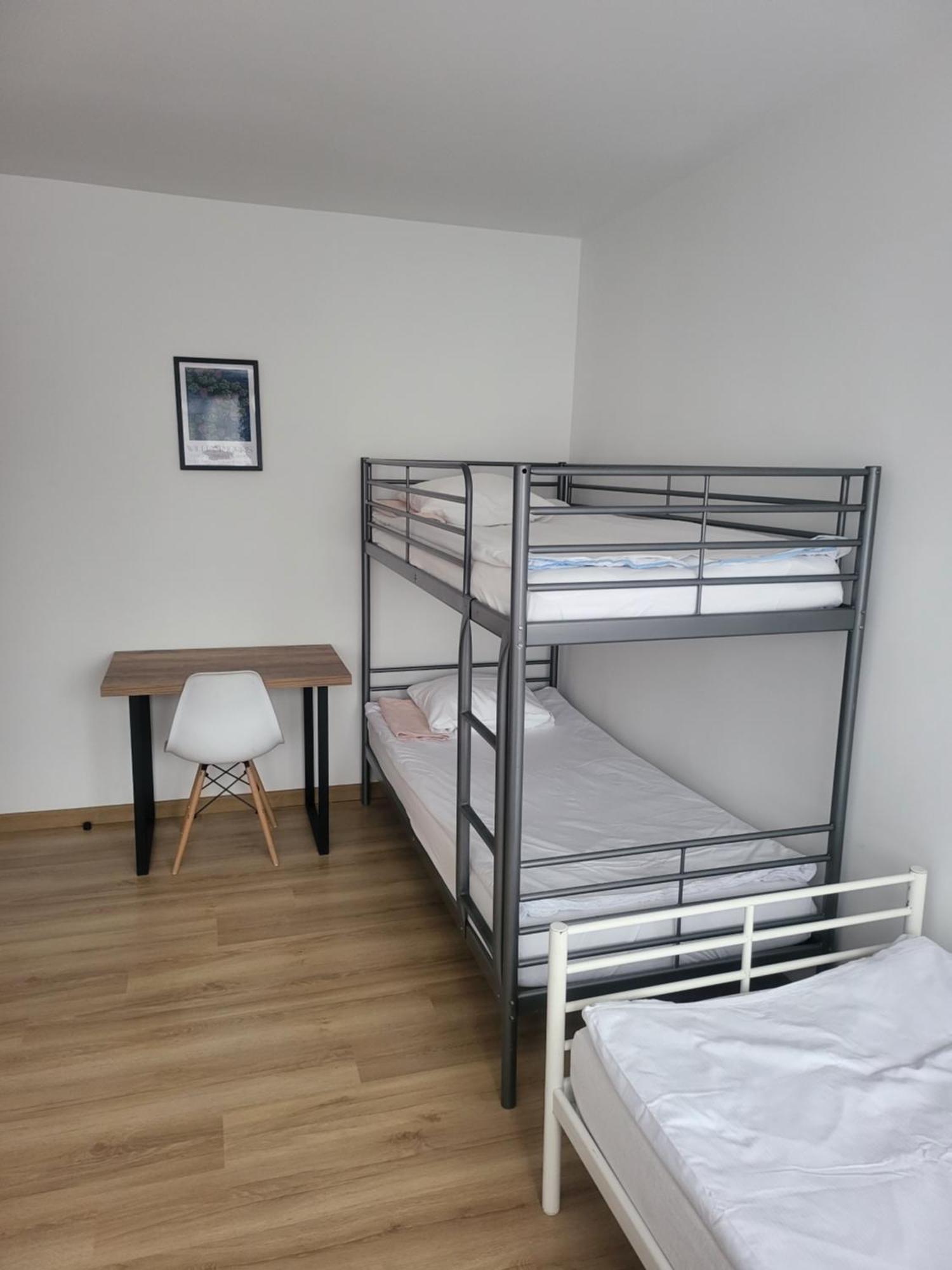 Rooms4Rest Popularna - Private Rooms For Tourists - Atr Consulting Sp, Z O,O, Varşovia Exterior foto