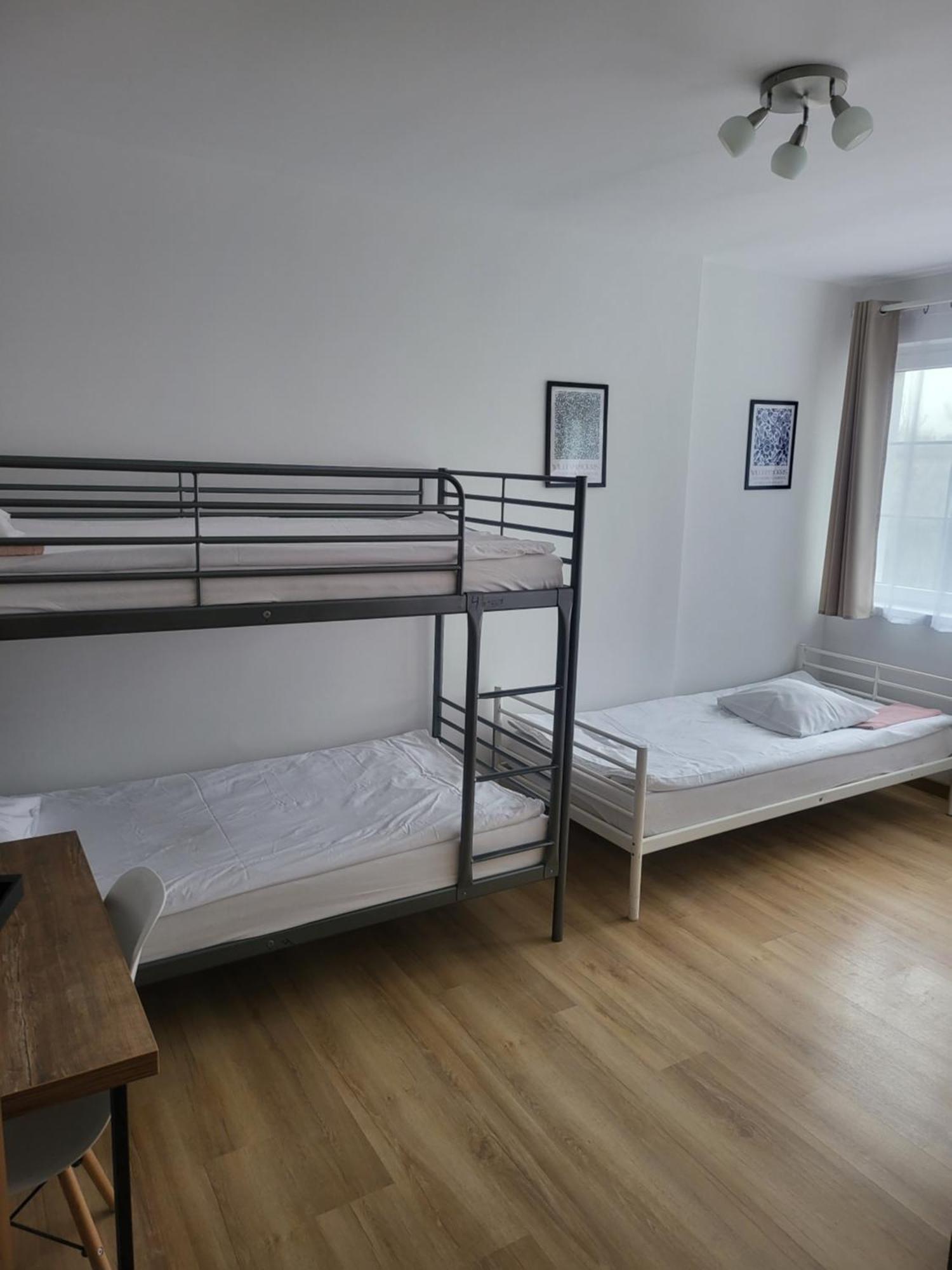 Rooms4Rest Popularna - Private Rooms For Tourists - Atr Consulting Sp, Z O,O, Varşovia Exterior foto